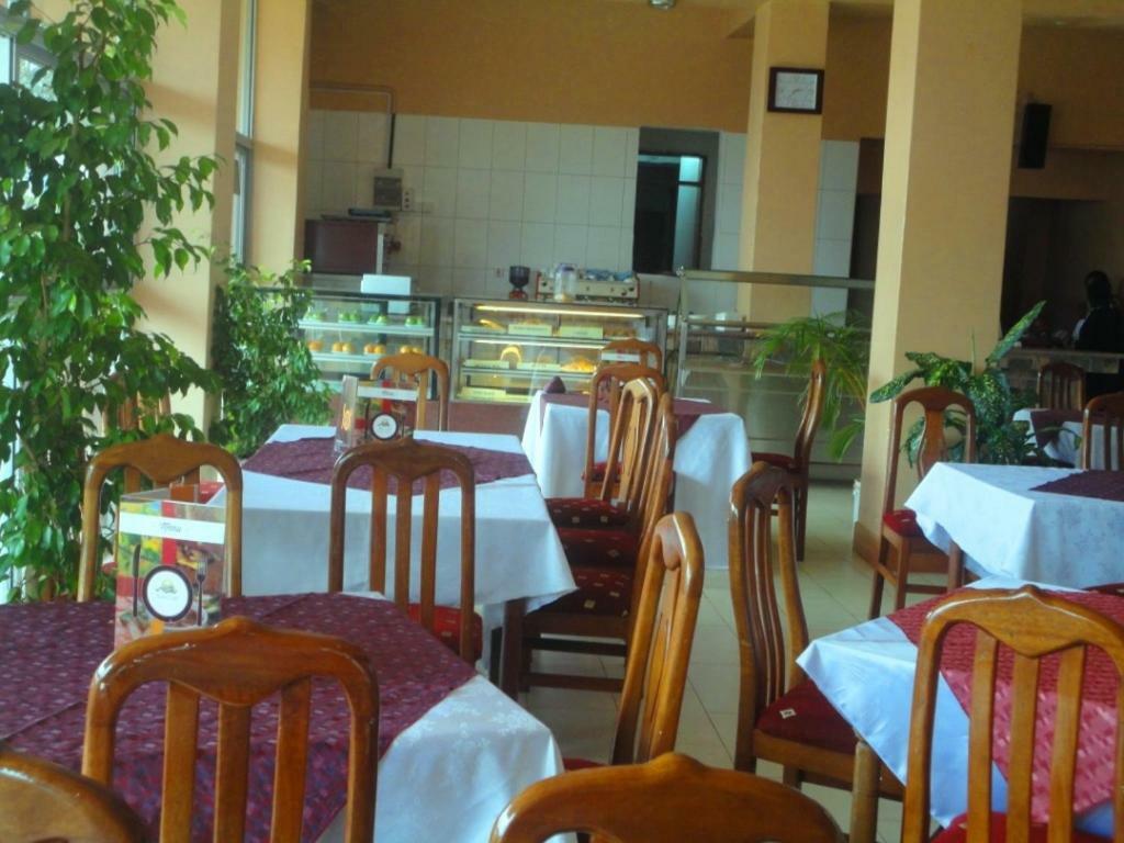 Entebbe Flights Motel Exterior foto